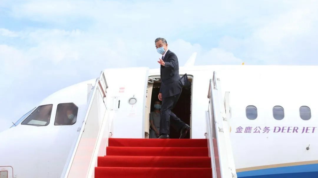 中国外长王毅东盟五国之行首访问柬埔寨，访问成果大盘点